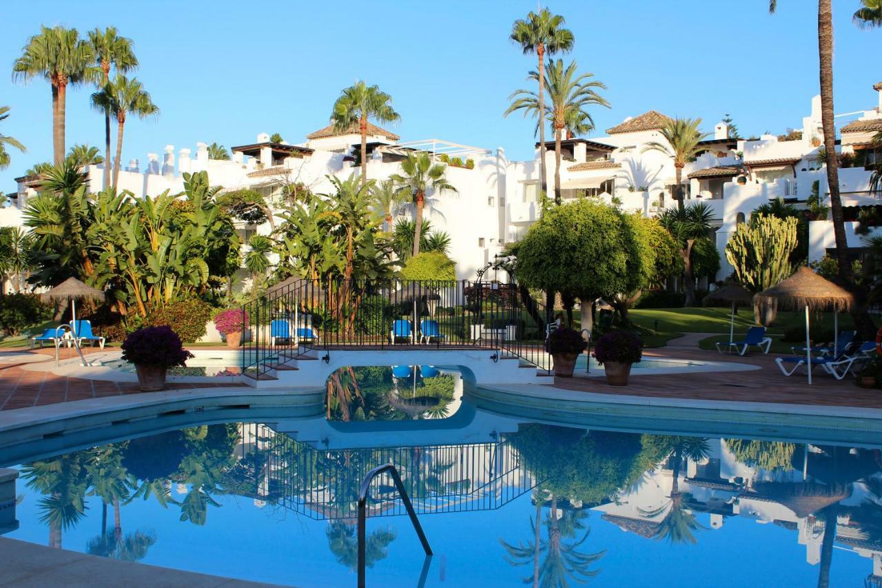 Alcazaba Beach Apartment 3302 Estepona Bagian luar foto