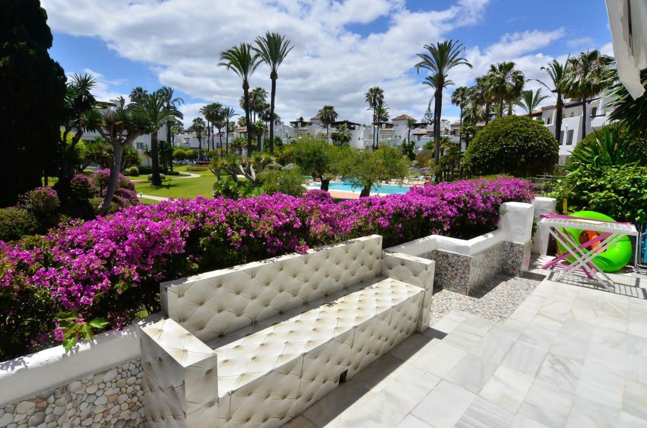 Alcazaba Beach Apartment 3302 Estepona Bagian luar foto