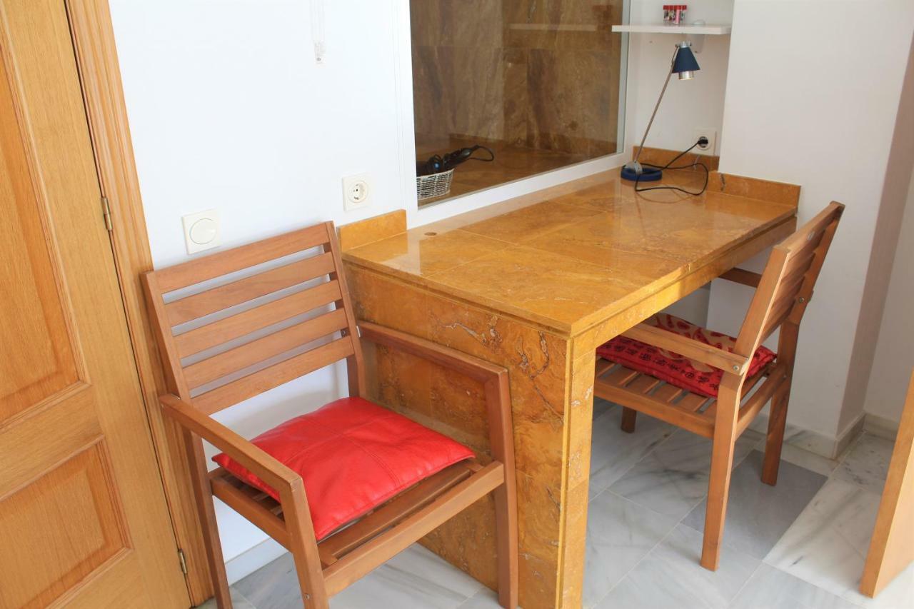 Alcazaba Beach Apartment 3302 Estepona Bagian luar foto