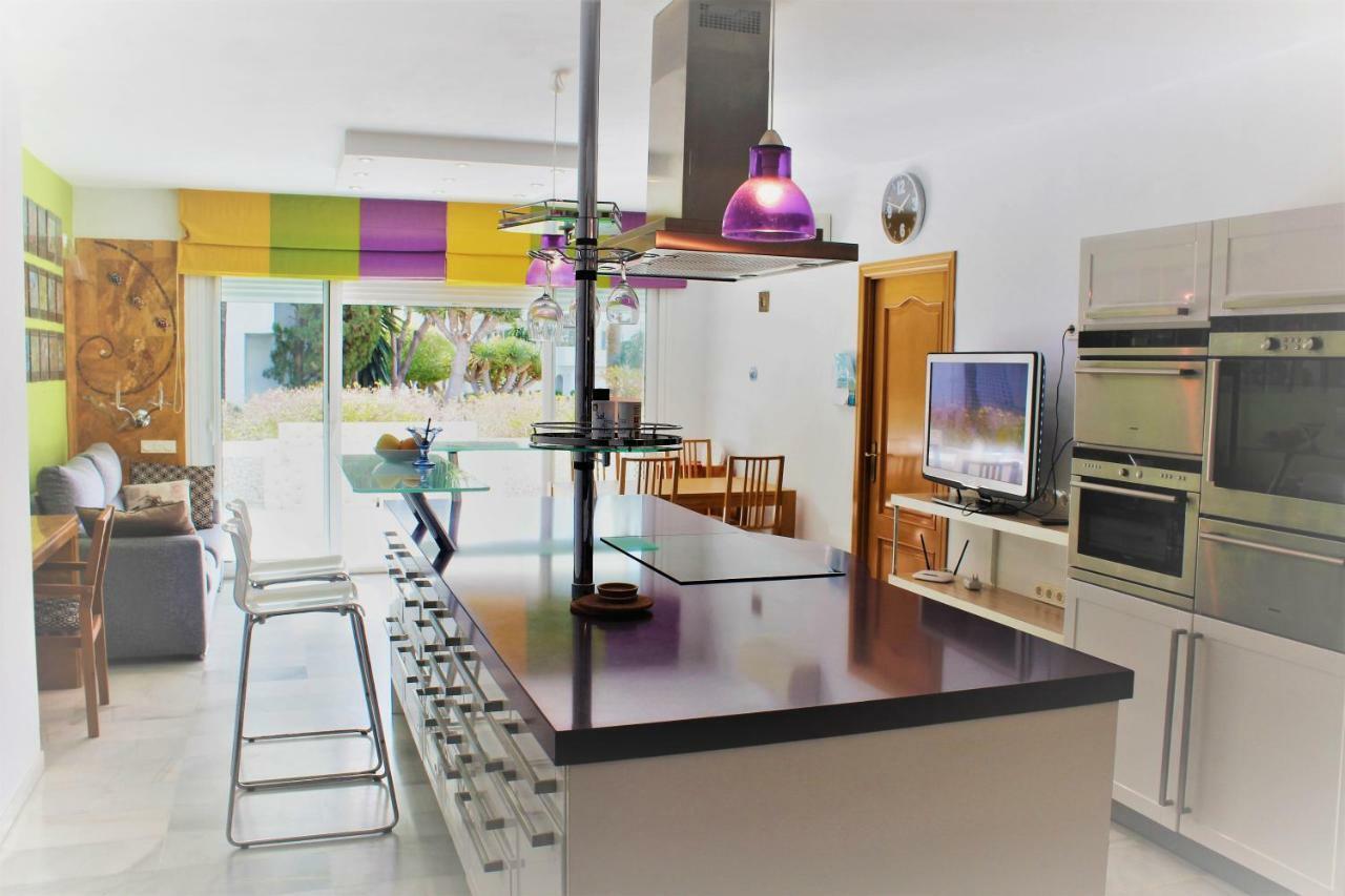 Alcazaba Beach Apartment 3302 Estepona Bagian luar foto