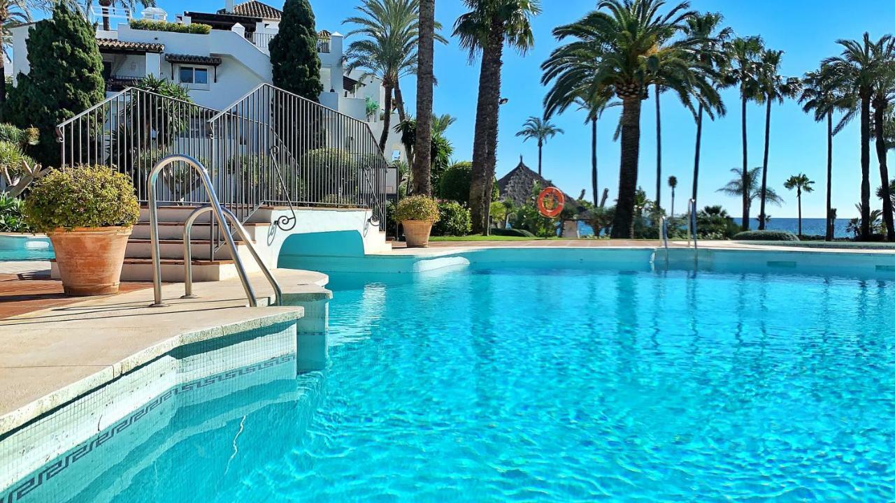 Alcazaba Beach Apartment 3302 Estepona Bagian luar foto