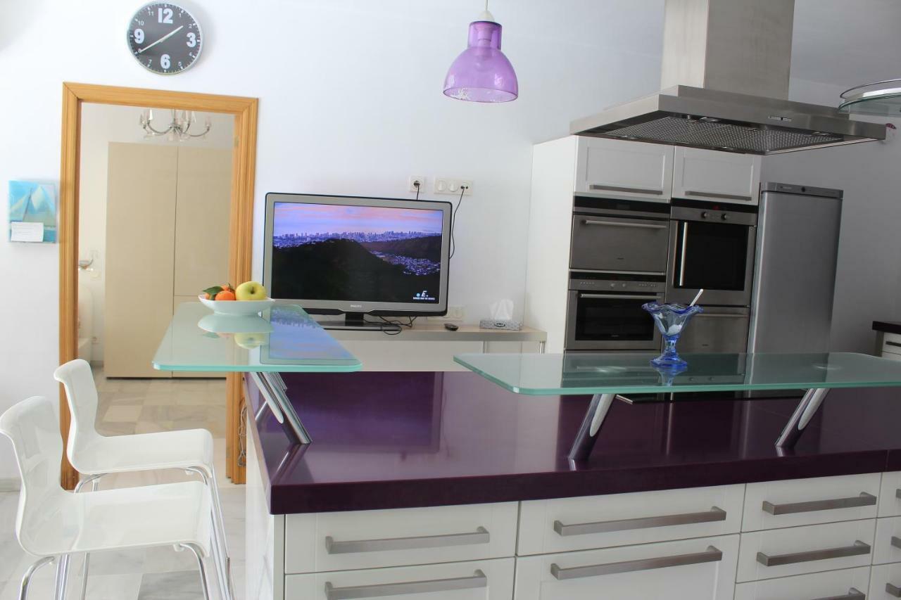 Alcazaba Beach Apartment 3302 Estepona Bagian luar foto